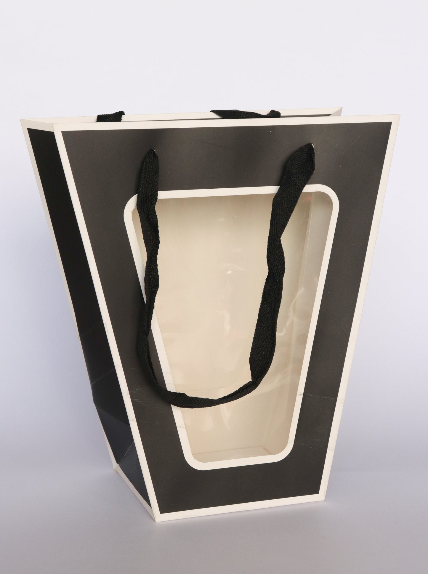 Caja con Ventana